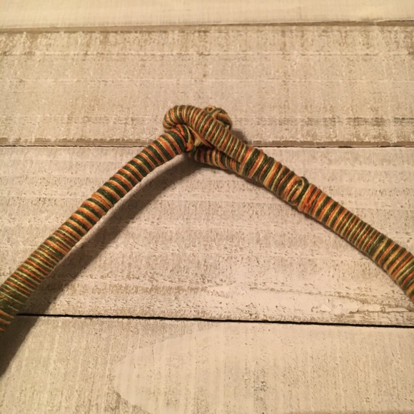 Chocker Necklace - Picture 3 of 3